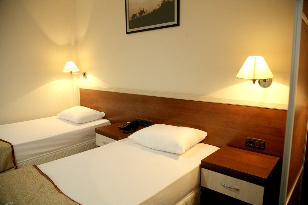 Yelkenkaya Otel Gebze Buitenkant foto